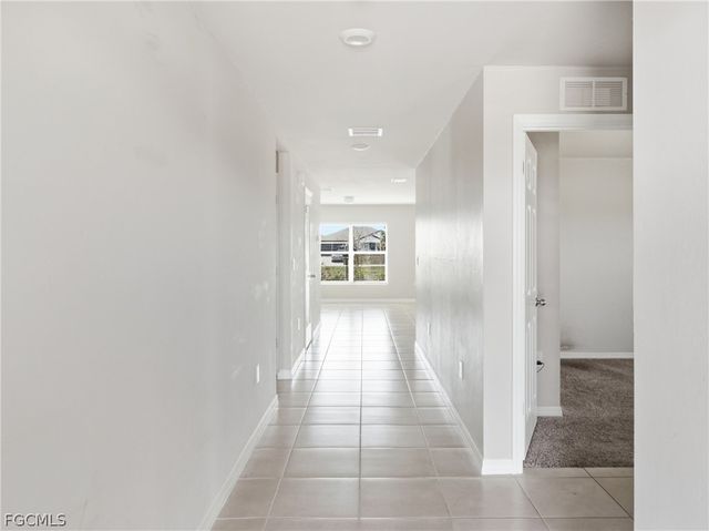 4214 NE 20th CT, Cape Coral, FL 33909