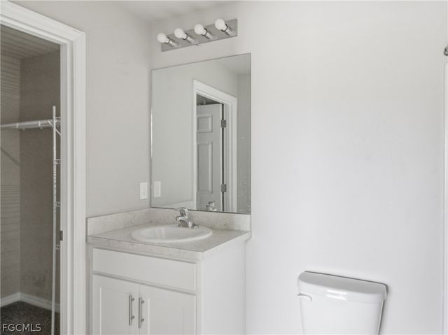 4214 NE 20th CT, Cape Coral, FL 33909