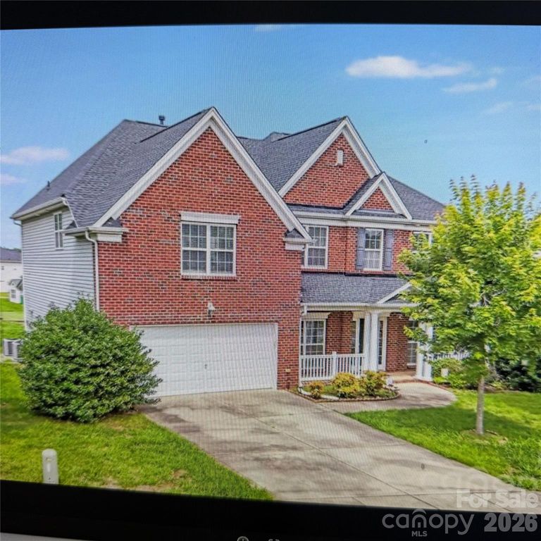 6227 Castlecove Road, Charlotte, NC 28278