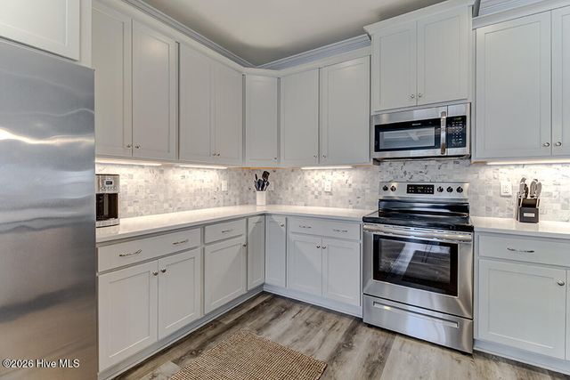 312 Lightning Bug Lane, Holly Ridge, NC 28445