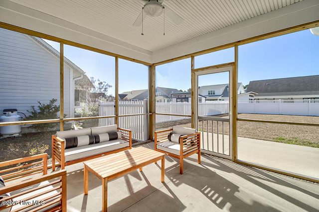 312 Lightning Bug Lane, Holly Ridge, NC 28445