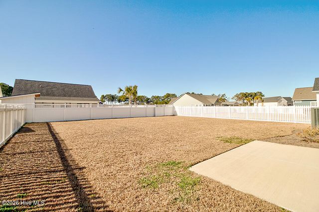 312 Lightning Bug Lane, Holly Ridge, NC 28445