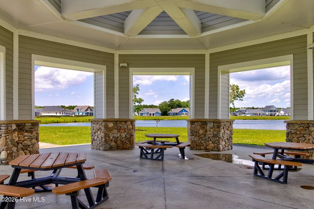 312 Lightning Bug Lane, Holly Ridge, NC 28445