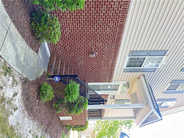 4400 Harlesden DR, Virginia Beach, VA 23462