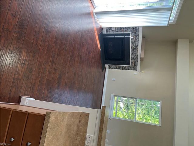 4400 Harlesden DR, Virginia Beach, VA 23462