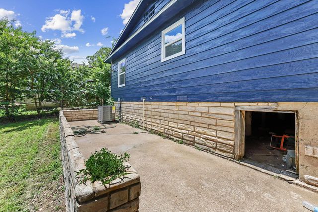 1108 Park Drive, Denison, TX 75020