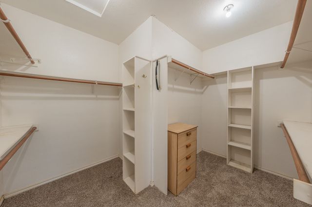 2305 Floyd Hampton Road, Crowley, TX 76036