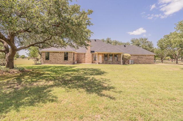 2305 Floyd Hampton Road, Crowley, TX 76036