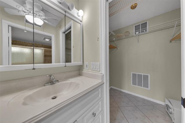 7 Royal Palm Way, Boca Raton, FL 33432