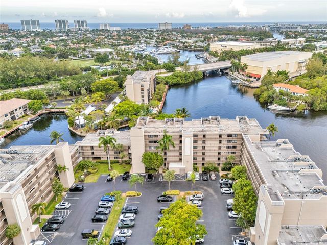 7 Royal Palm Way, Boca Raton, FL 33432