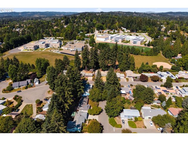 9110 Sw PINEBROOK St, Tigard, OR 97224