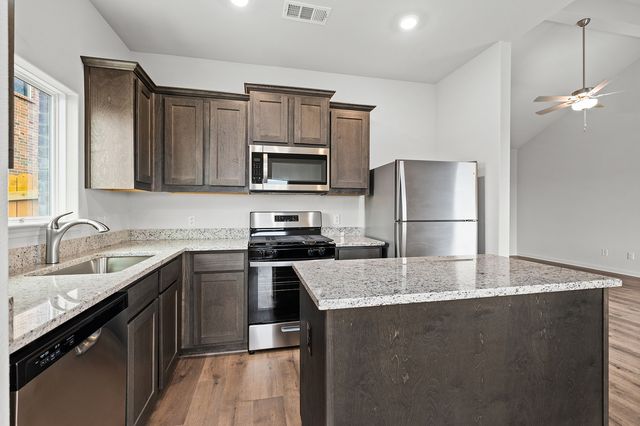 208 Condie Russell Avenue, Venus, TX 76084