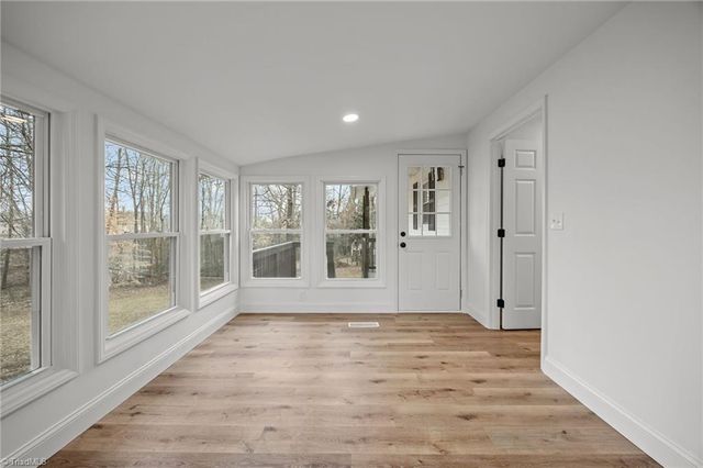 1335 Lynndale Drive, Winston-salem, NC 27106