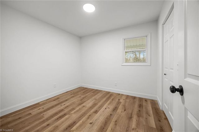 1335 Lynndale Drive, Winston-salem, NC 27106