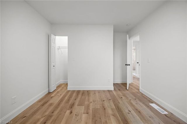 1335 Lynndale Drive, Winston-salem, NC 27106