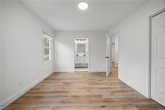 1335 Lynndale Drive, Winston-salem, NC 27106