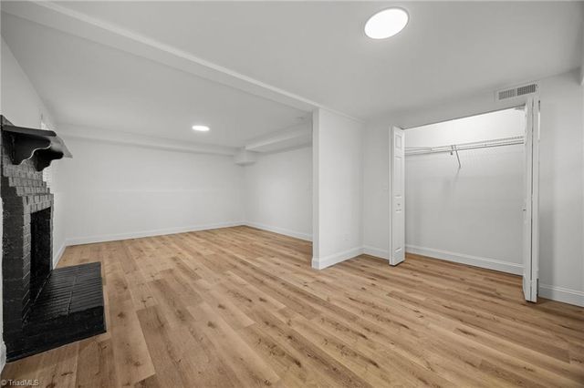 1335 Lynndale Drive, Winston-salem, NC 27106