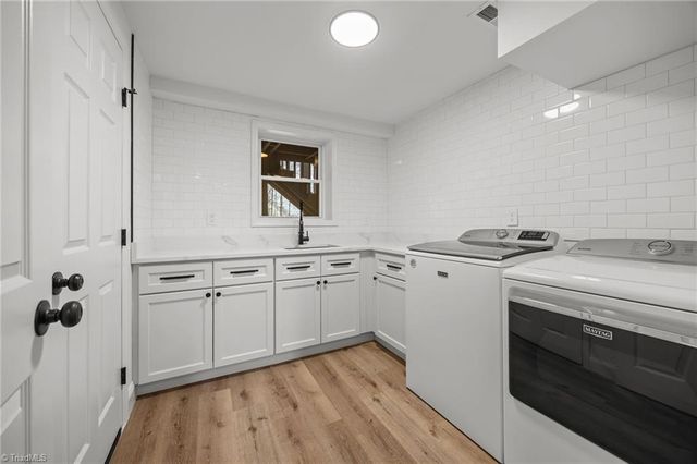 1335 Lynndale Drive, Winston-salem, NC 27106