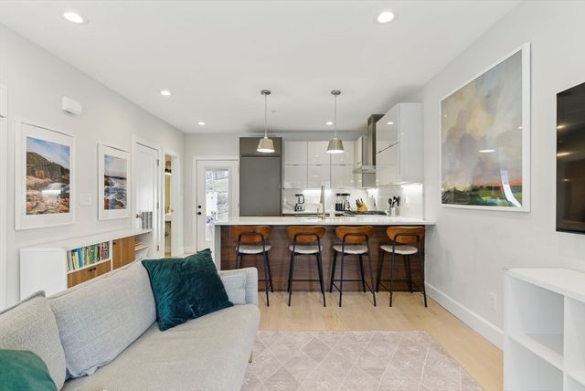 54 Robey 54, Boston, MA 02119