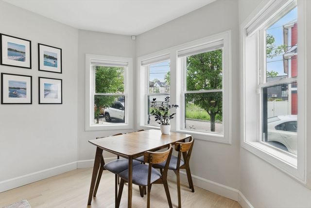 54 Robey 54, Boston, MA 02119