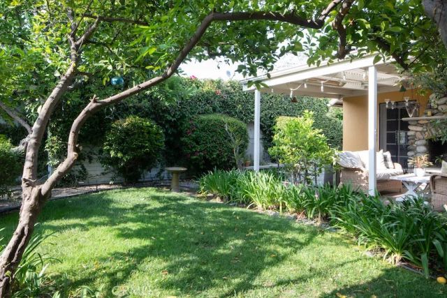 433 S College, Claremont, CA 91711