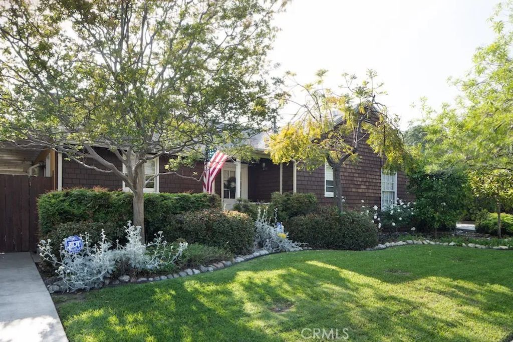 433 S College, Claremont, CA 91711