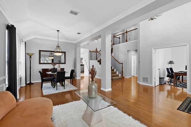 1808 Paddington Court, Arlington, TX 76017
