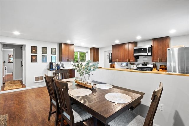 13410 Mt Olivet Road, Smithville, MO 64089