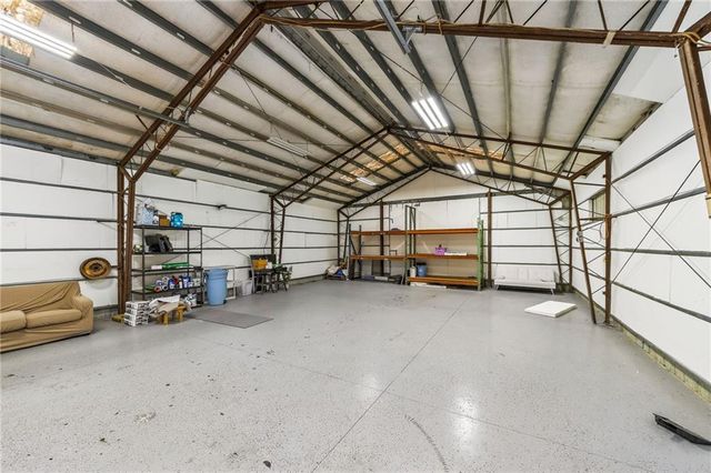 13410 Mt Olivet Road, Smithville, MO 64089