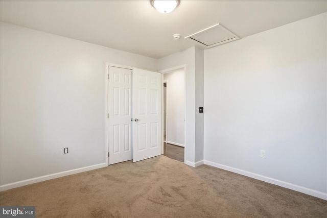 1033 MOUNTAIN HEIGHTS RD, Front Royal, VA 22630