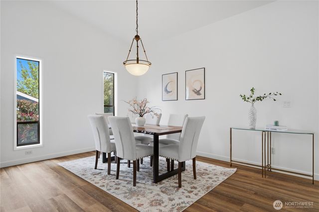 19926 NE Union Hill RD, Redmond, WA 98053
