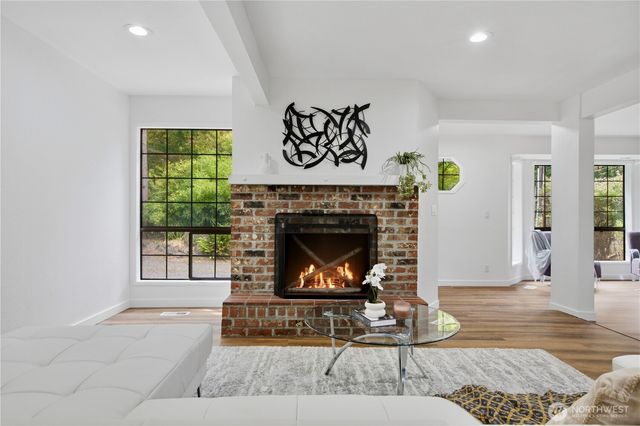 19926 NE Union Hill RD, Redmond, WA 98053