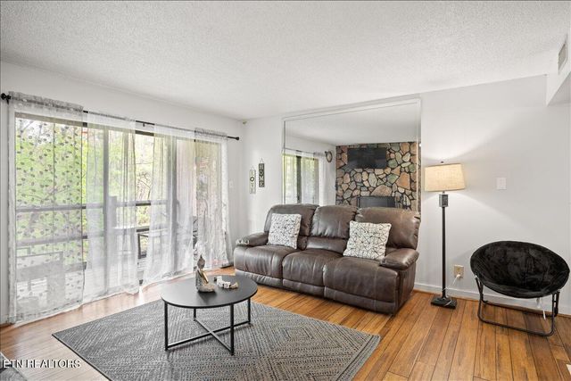 1081 Cove Rd 922, Sevierville, TN 37876