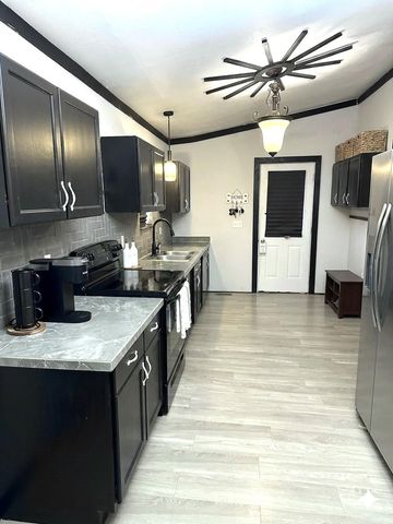 357 County Road 4020b, Dayton, TX 77535