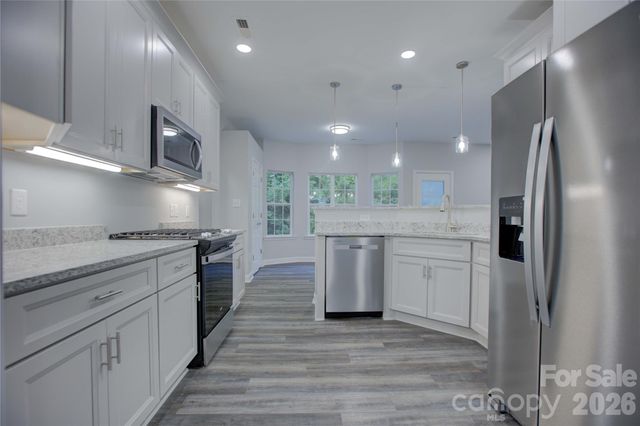 520 Grantham Lane, Charlotte, NC 28262