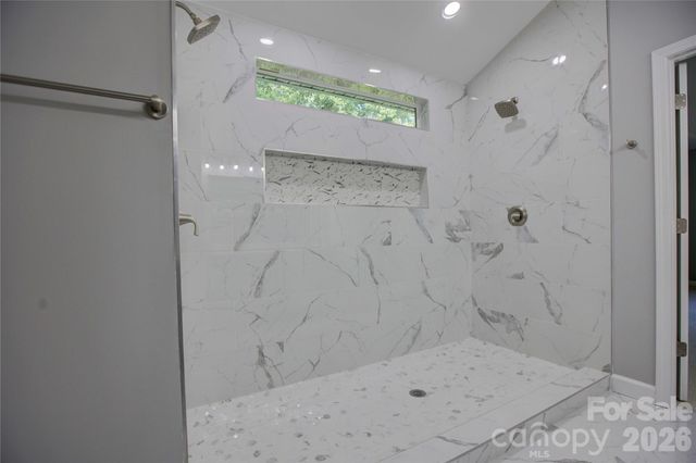 520 Grantham Lane, Charlotte, NC 28262