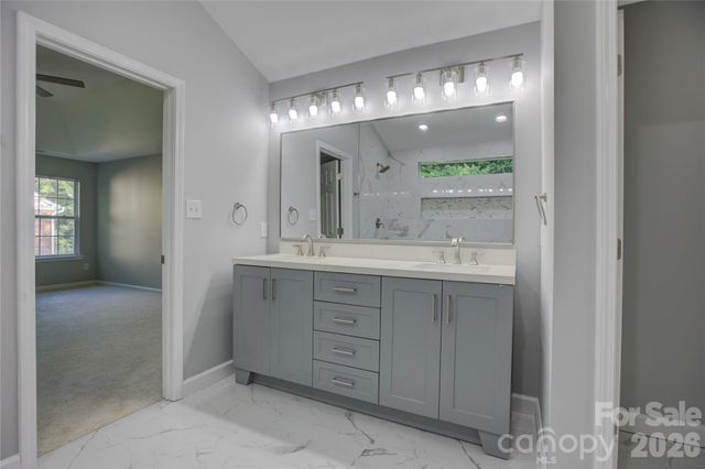 520 Grantham Lane, Charlotte, NC 28262