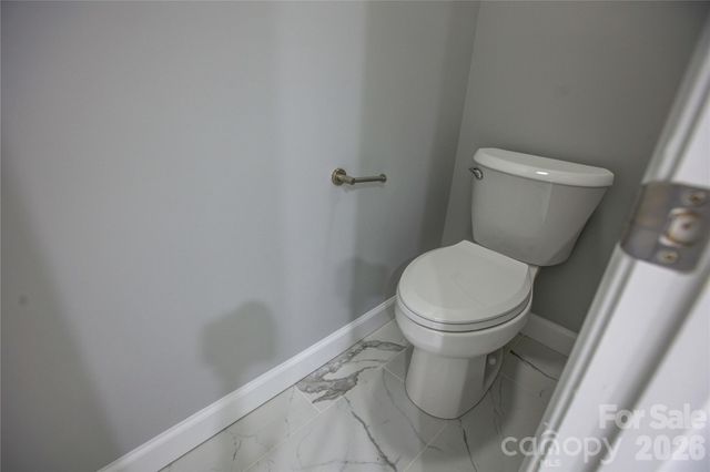 520 Grantham Lane, Charlotte, NC 28262
