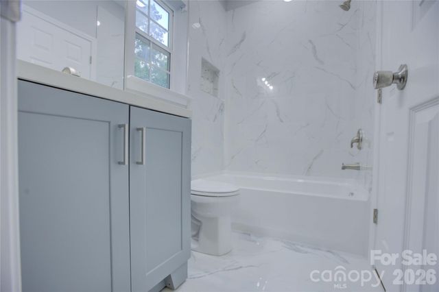 520 Grantham Lane, Charlotte, NC 28262