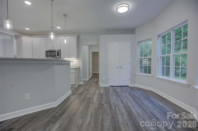 520 Grantham Lane, Charlotte, NC 28262