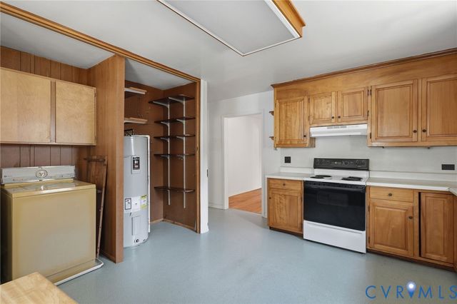 607 Hamilton Ave, Colonial Heights, VA 23834