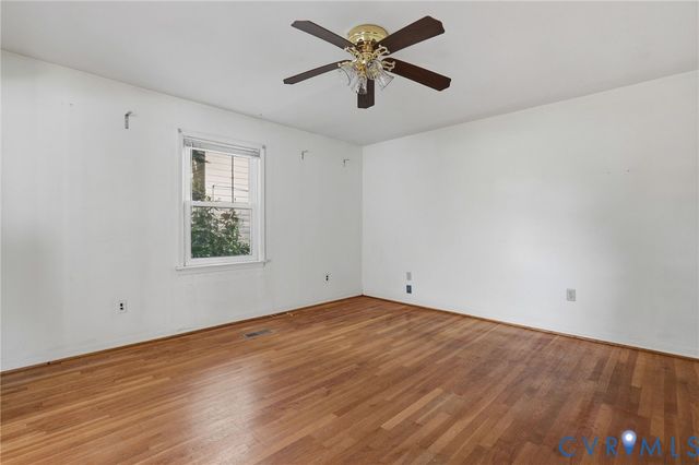 607 Hamilton Ave, Colonial Heights, VA 23834