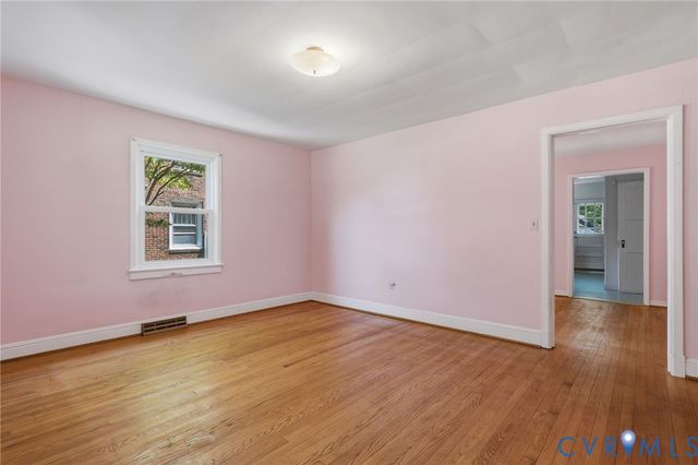 607 Hamilton Ave, Colonial Heights, VA 23834