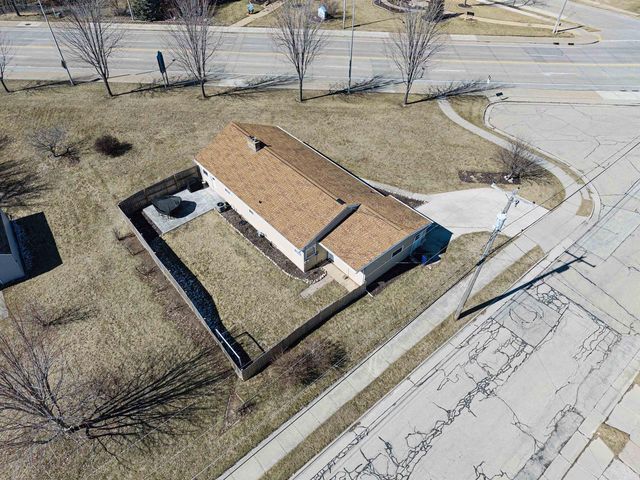 413 MADISON STREET, Little Chute, WI 54140