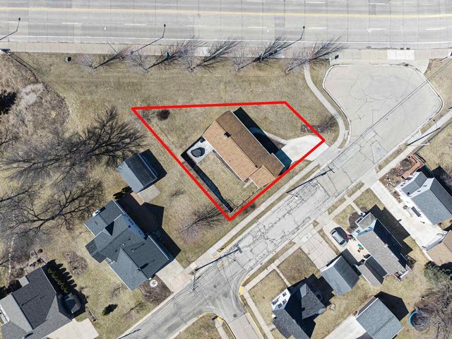 413 MADISON STREET, Little Chute, WI 54140