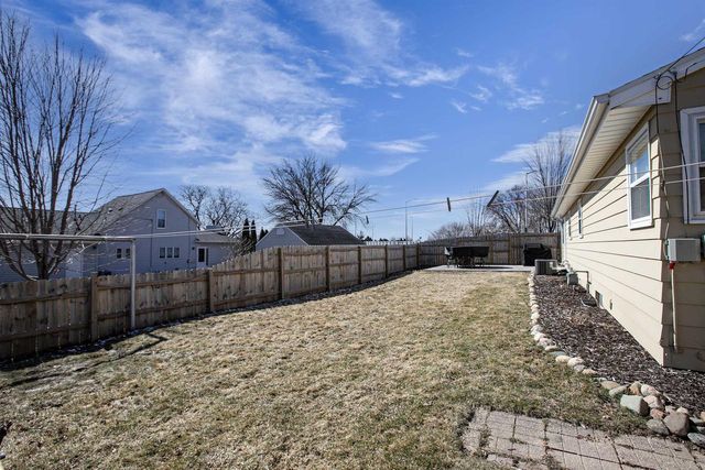 413 MADISON STREET, Little Chute, WI 54140