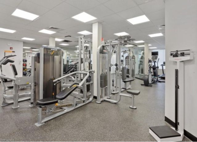 14508 Sterling Oaks DR, Naples, FL 34110