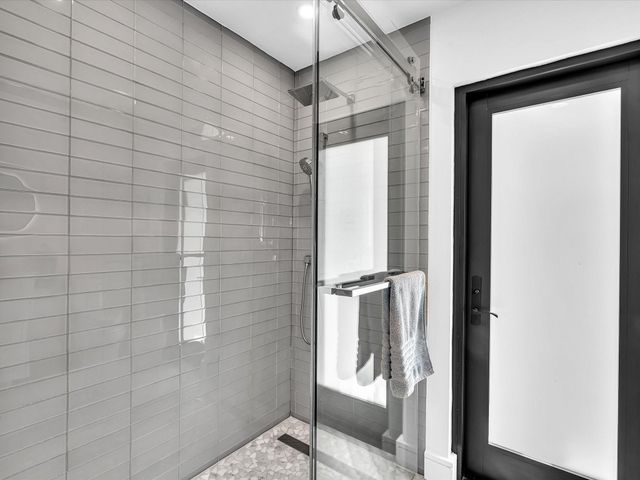 2740 NE 47th St, Lighthouse Point, FL 33064