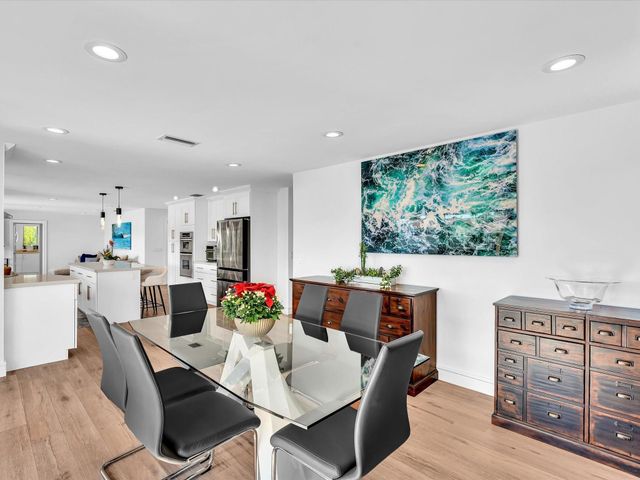 2740 NE 47th St, Lighthouse Point, FL 33064