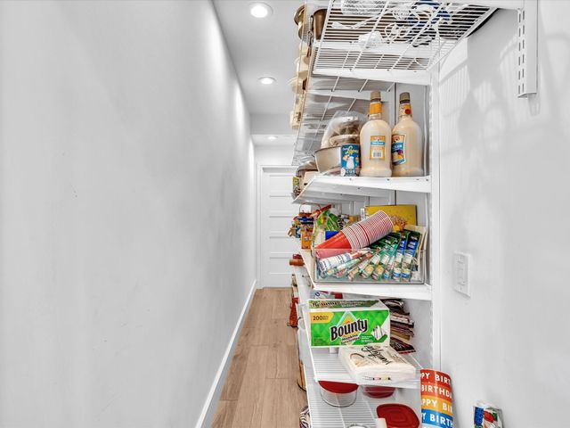 2740 NE 47th St, Lighthouse Point, FL 33064